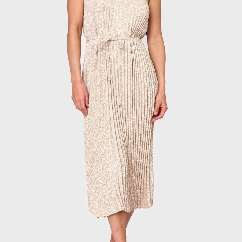 Chic Beige Knit Midi Dress